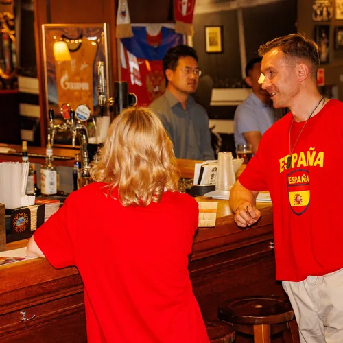La barra del Sports bar 84